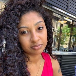 Meet your Posher, Shamika